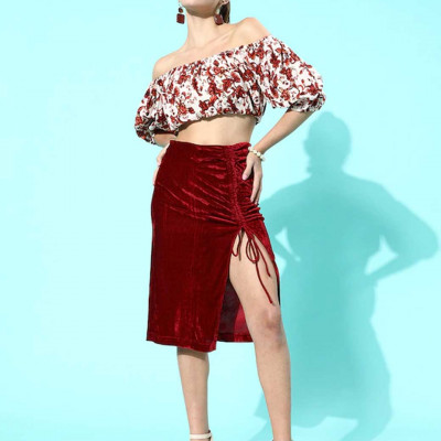 Women Maroon Solid Straight Velvet Skirt