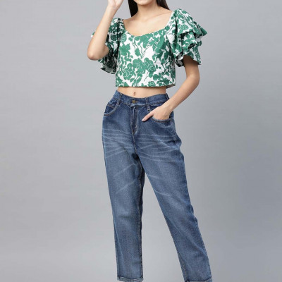 "Women Blue Pure Cotton Relaxed Fit High-Rise Clean Look Cropped Jeans "