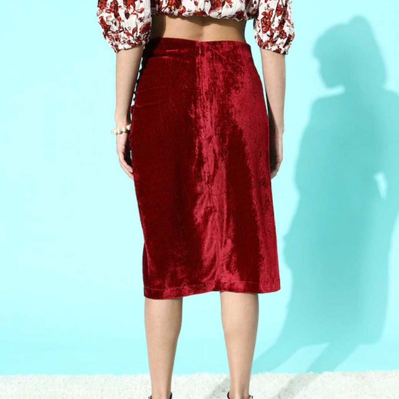 Women Maroon Solid Straight Velvet Skirt